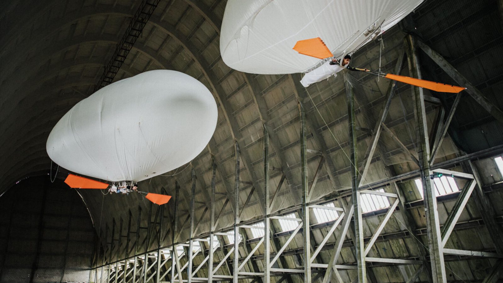 Codziennik Artystyczny ToTuart: Aeroplume